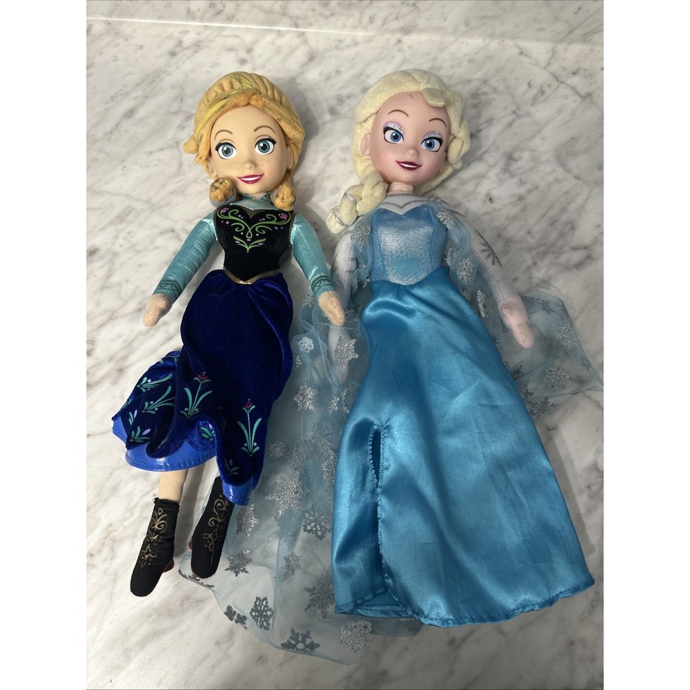 Disney Frozen Elsa And Anna‎ Doll 15 in Plush With Plastic Vinyl Face Blue Dress